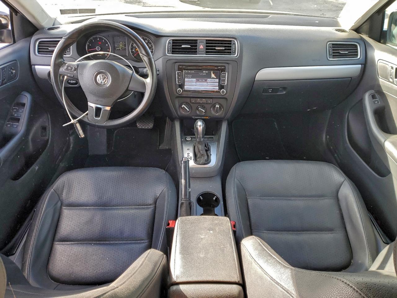 2014 VOLKSWAGEN JETTA SE photo 15