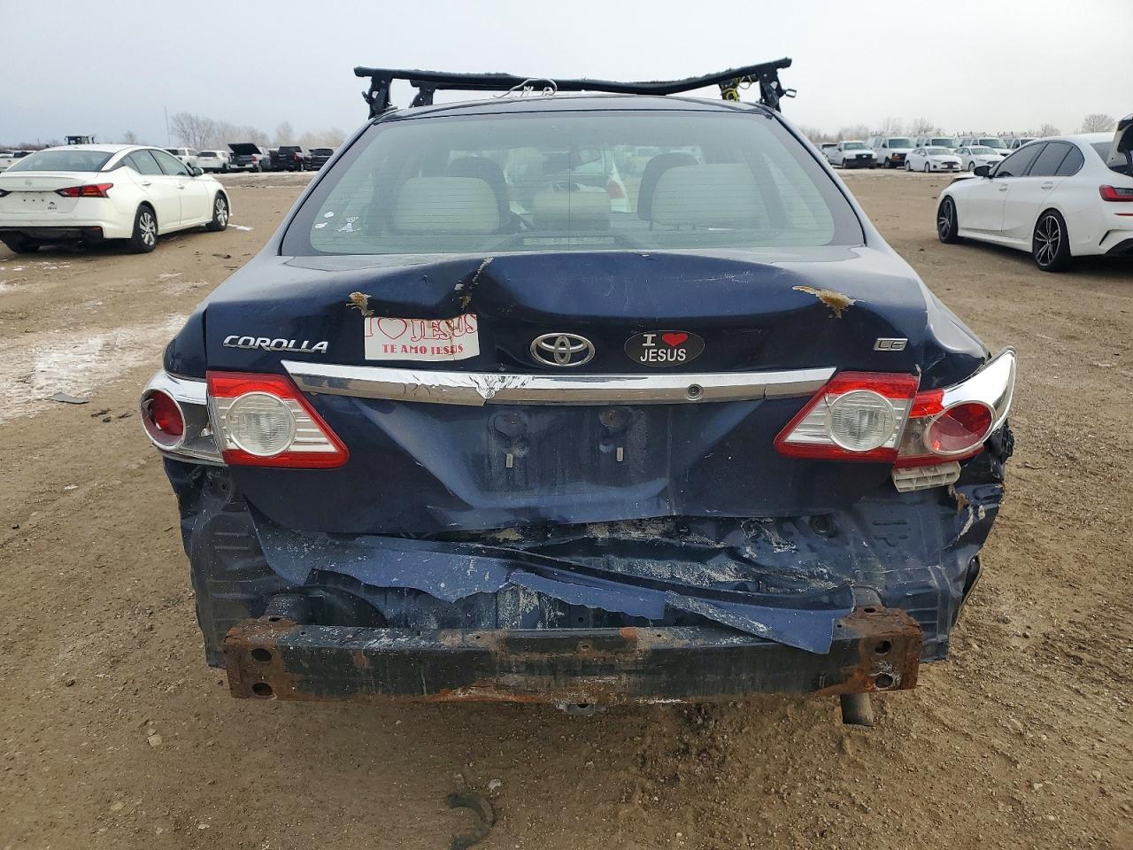 2011 TOYOTA COROLLA BASE photo 11
