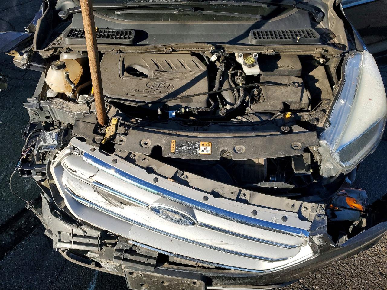 2018 FORD ESCAPE SE photo 11