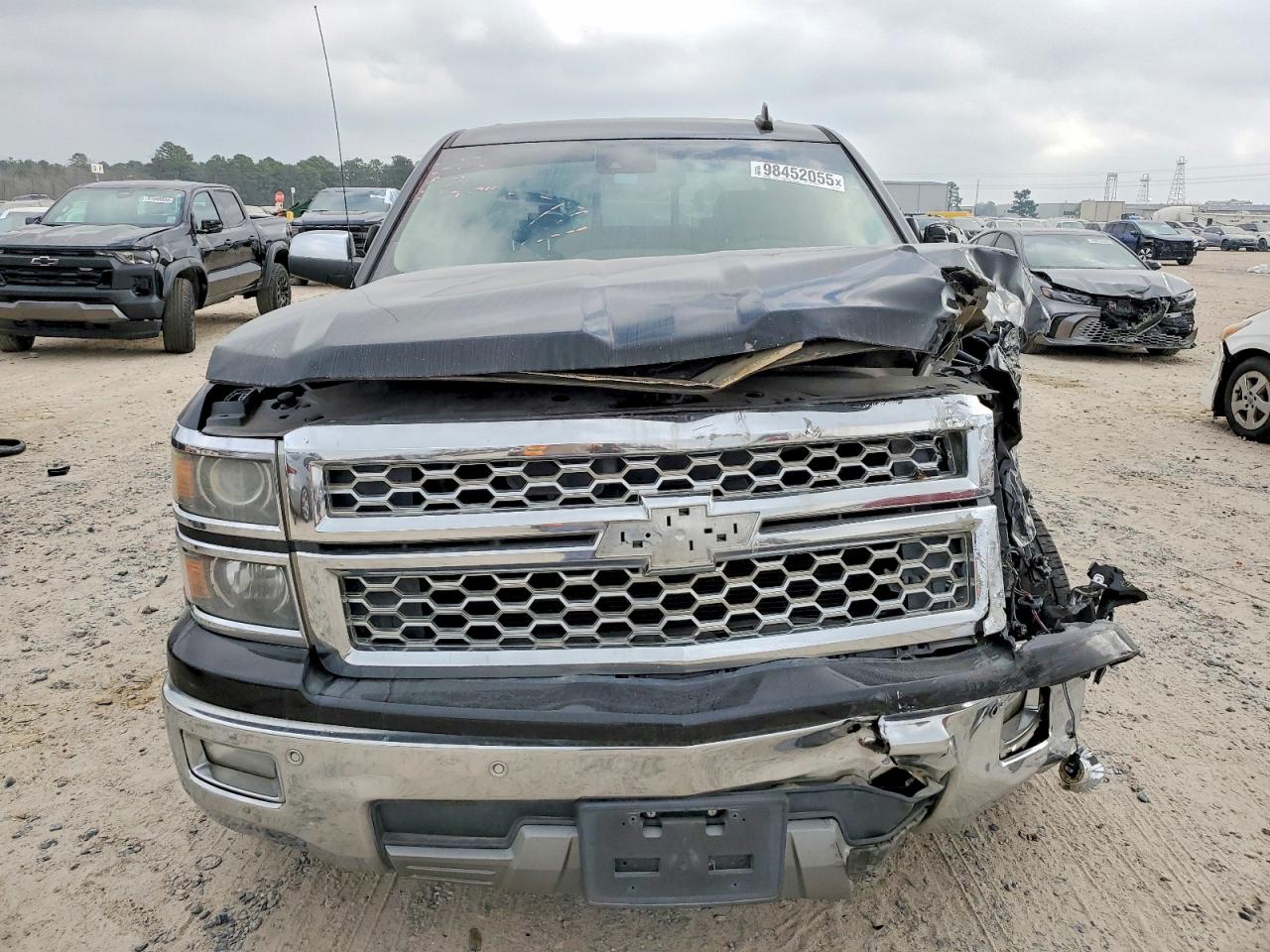 2015 CHEVROLET SILVERADO C1500 LTZ photo 9