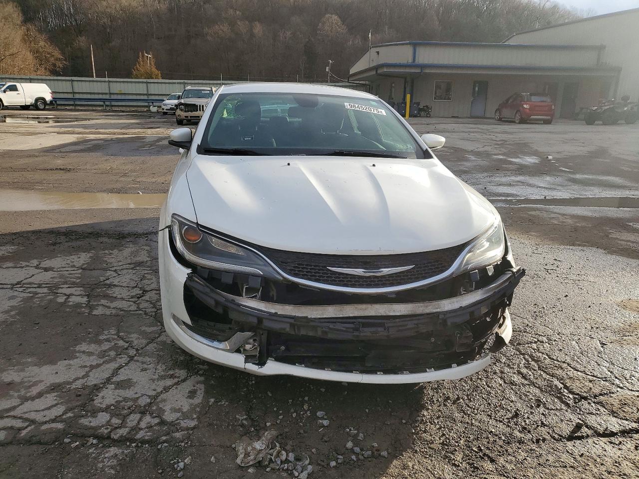 2015 CHRYSLER 200 LIMITED photo 5