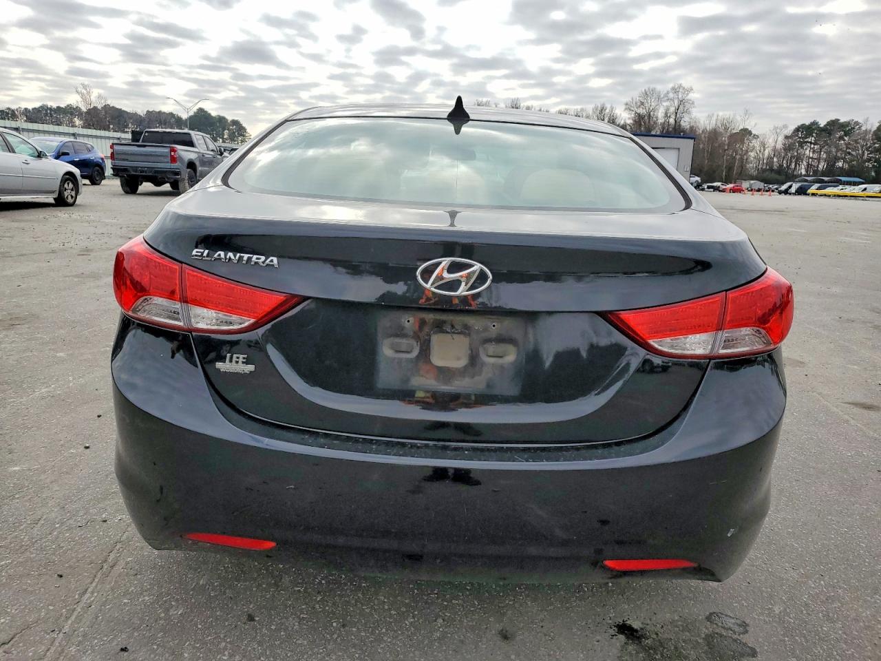 2013 HYUNDAI ELANTRA GLS photo 11