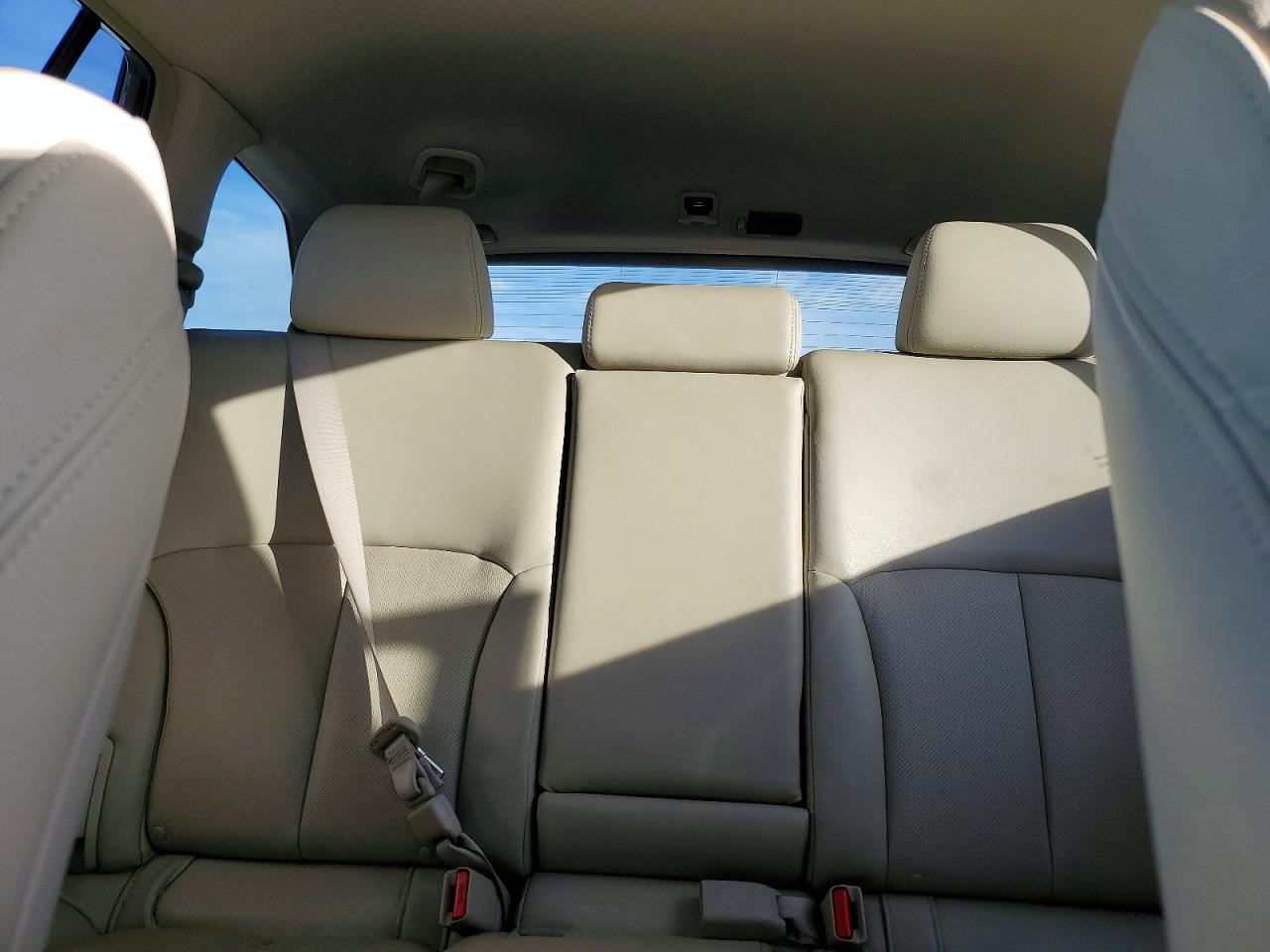 2010 SUBARU OUTBACK 2.5I LIMITED photo 37
