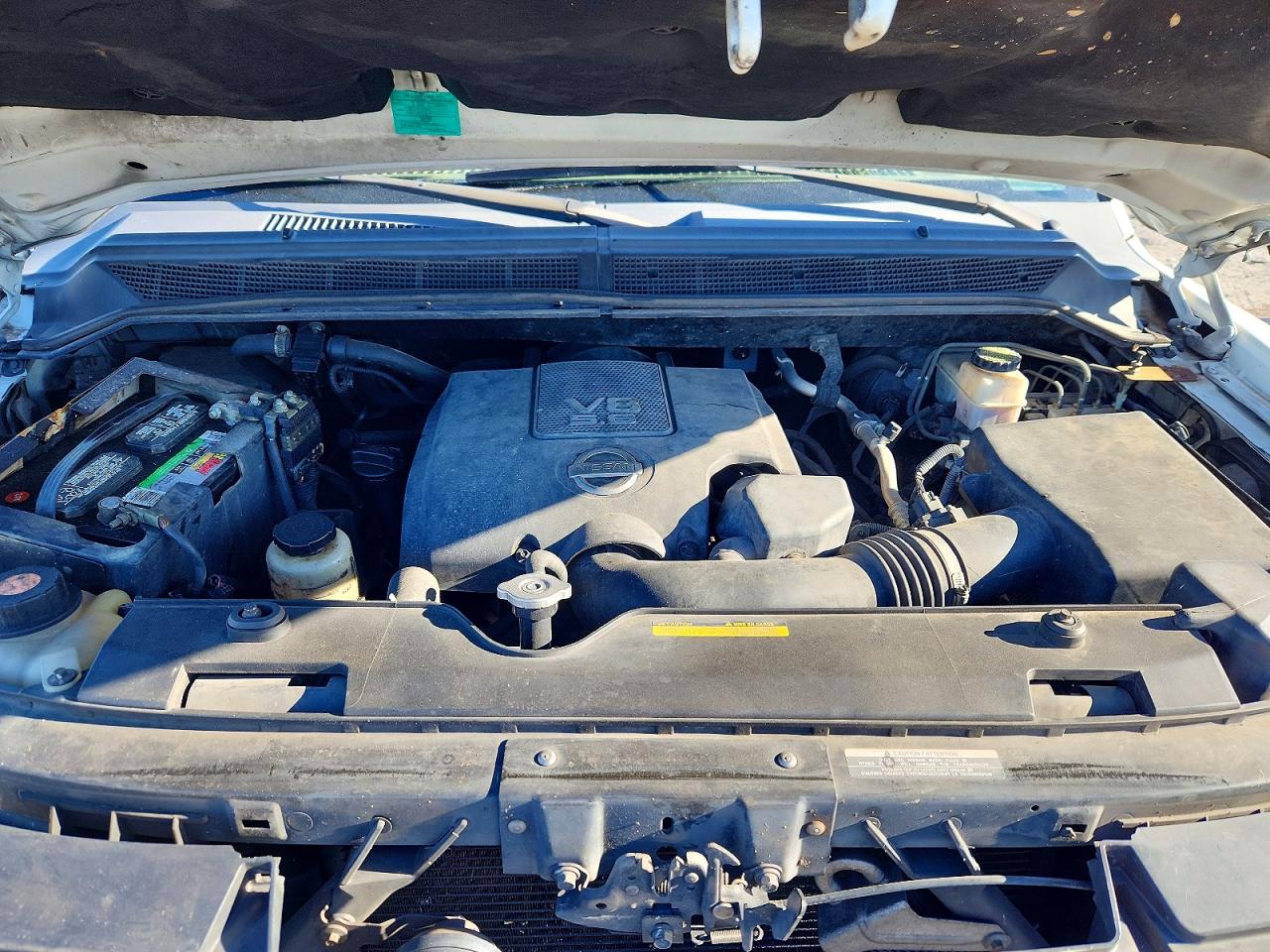 2011 NISSAN TITAN SV photo 21