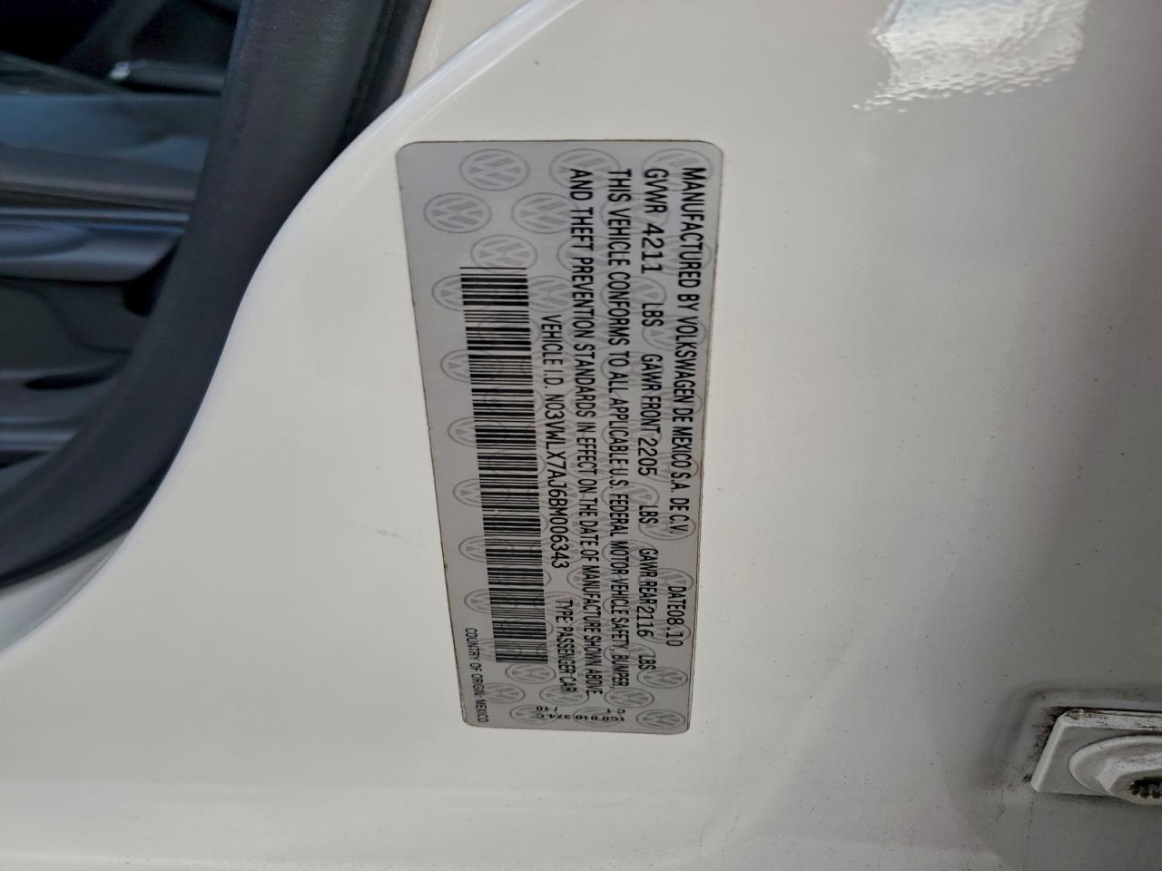 2011 VOLKSWAGEN JETTA SEL photo 12
