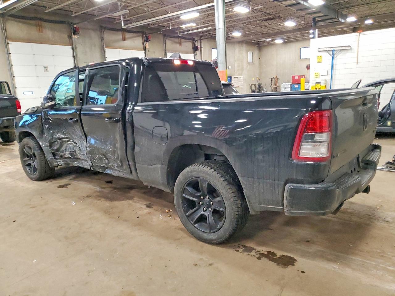 2021 RAM 1500 BIG HORN/LONE STAR photo 2