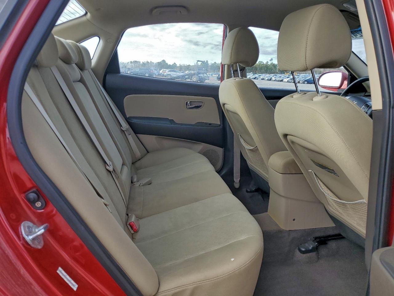 2010 HYUNDAI ELANTRA photo 10