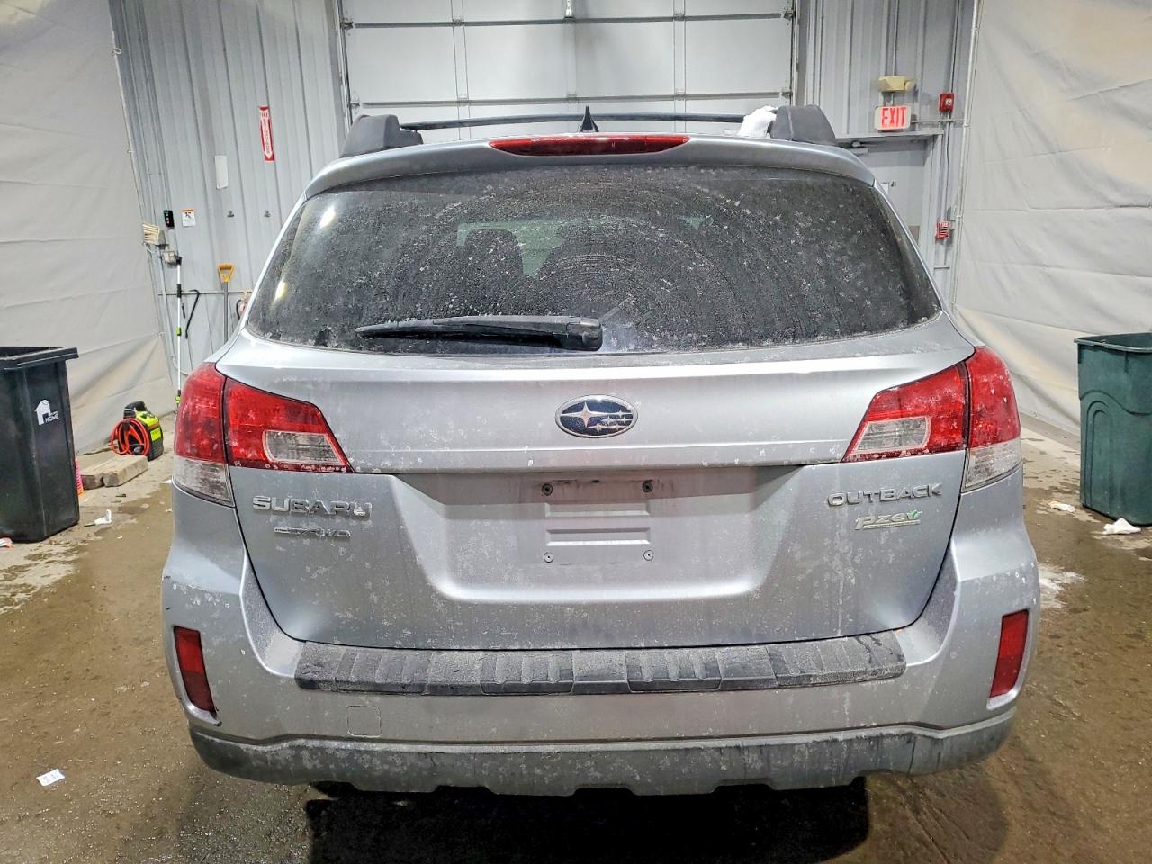 2014 SUBARU OUTBACK 2.5I PREMIUM photo 6