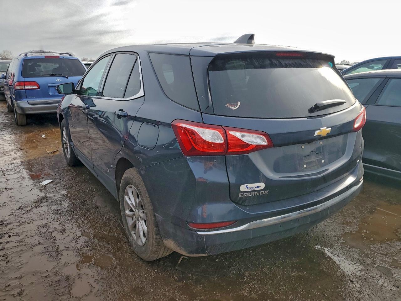 2018 CHEVROLET EQUINOX LT photo 3