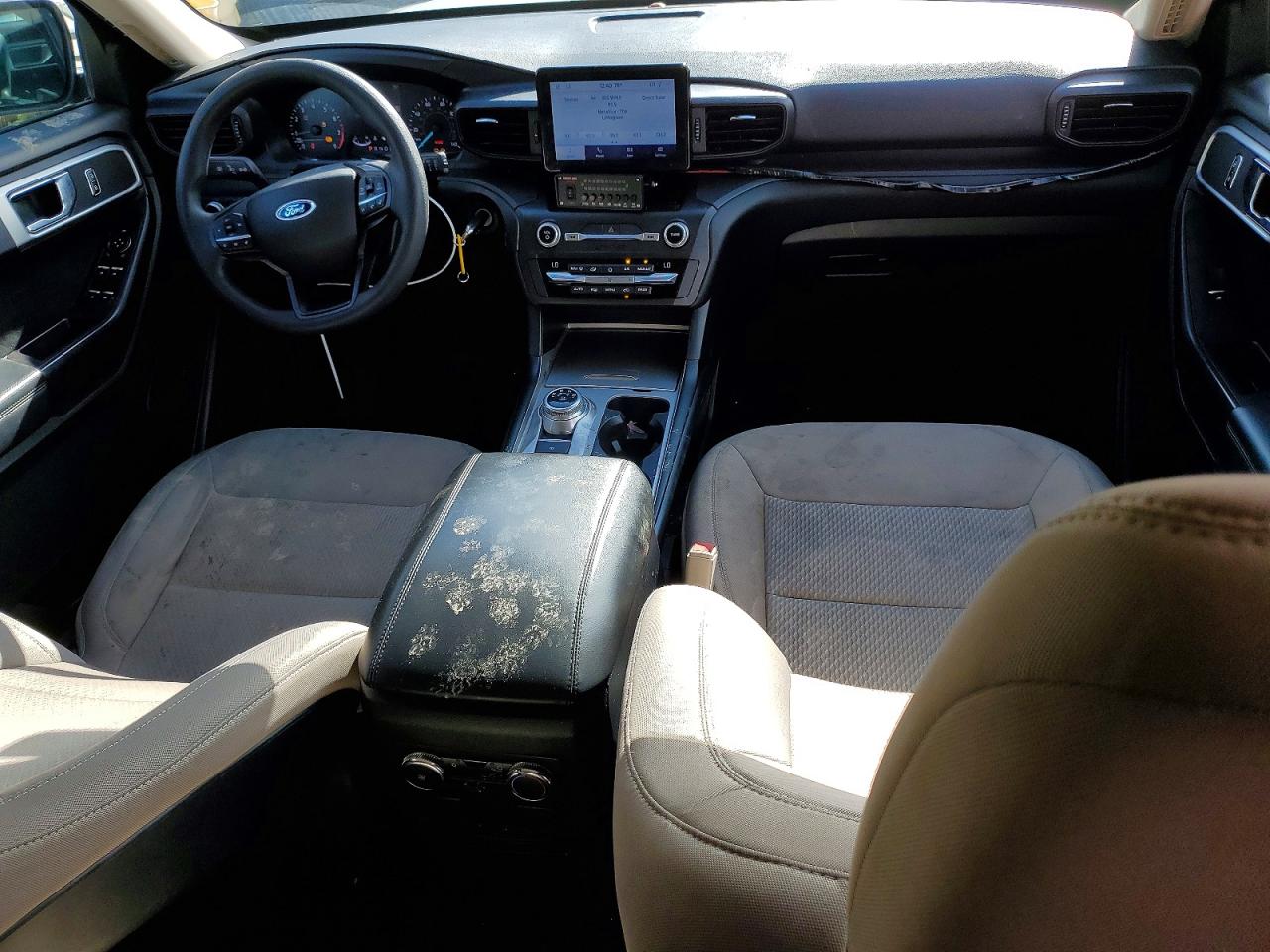 2020 FORD EXPLORER photo 8