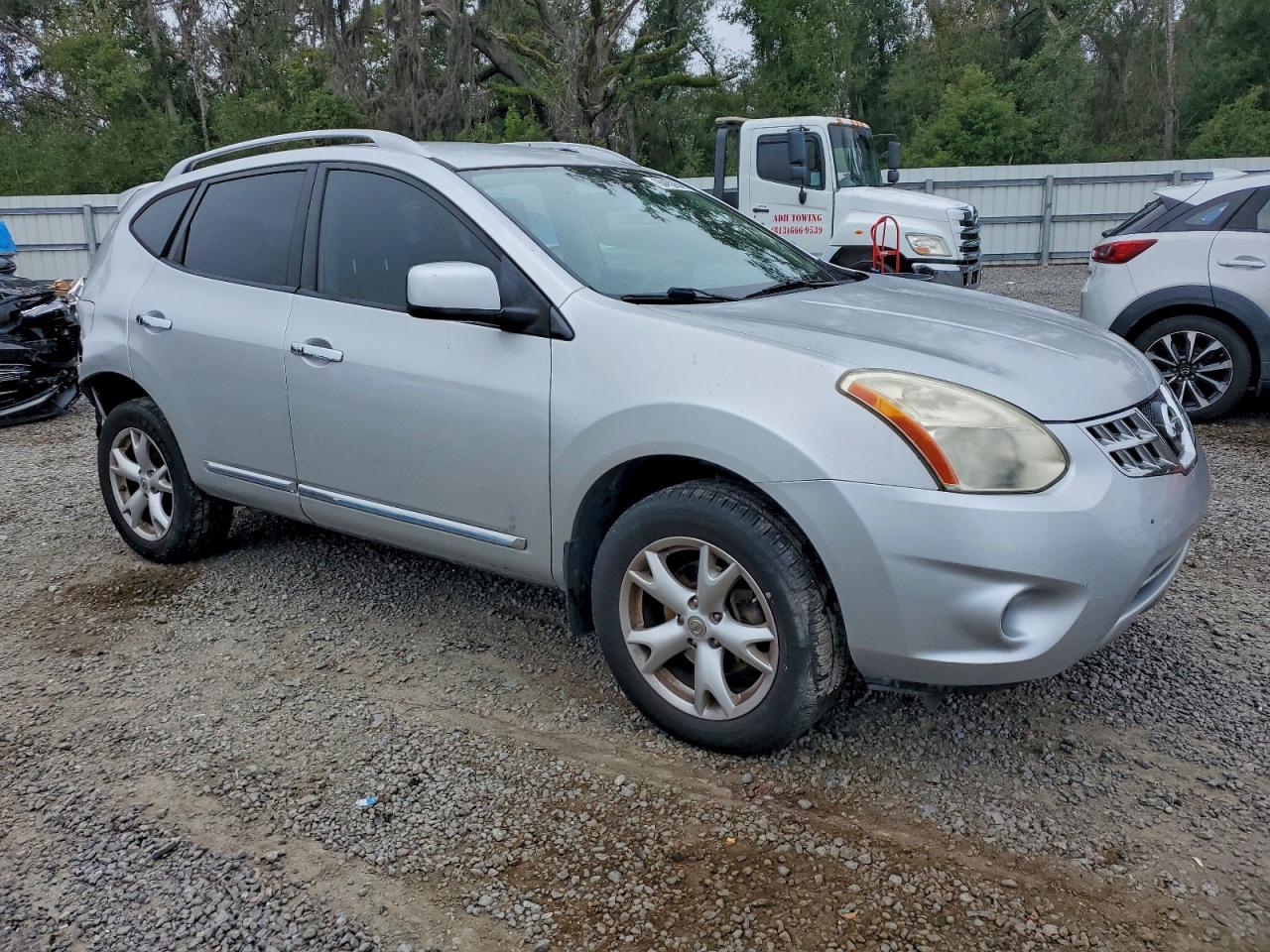 2011 NISSAN ROGUE S photo 4