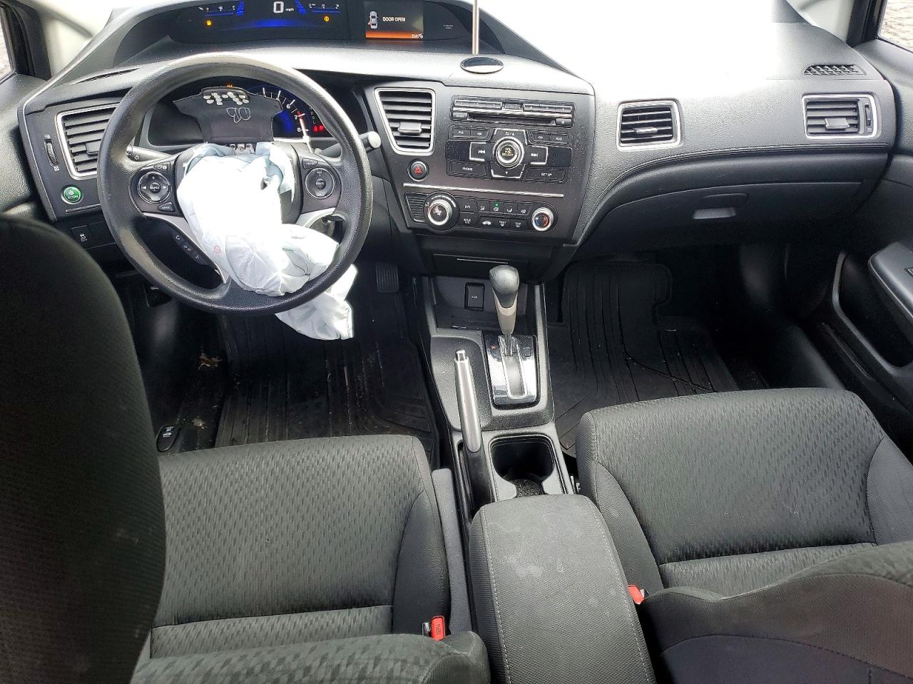 2015 HONDA CIVIC LX photo 22