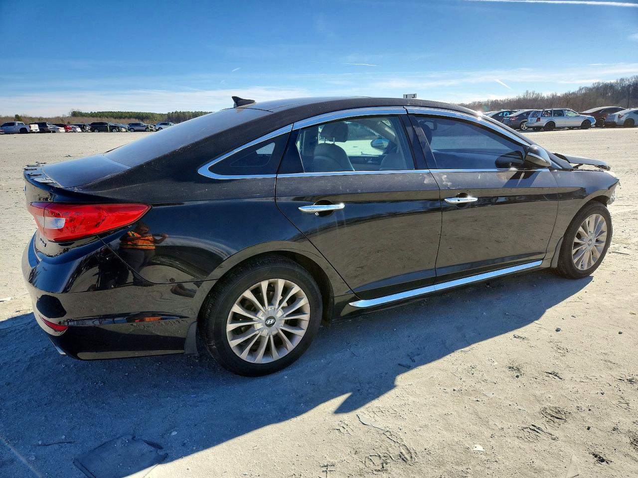 2015 HYUNDAI SONATA SPORT photo 3