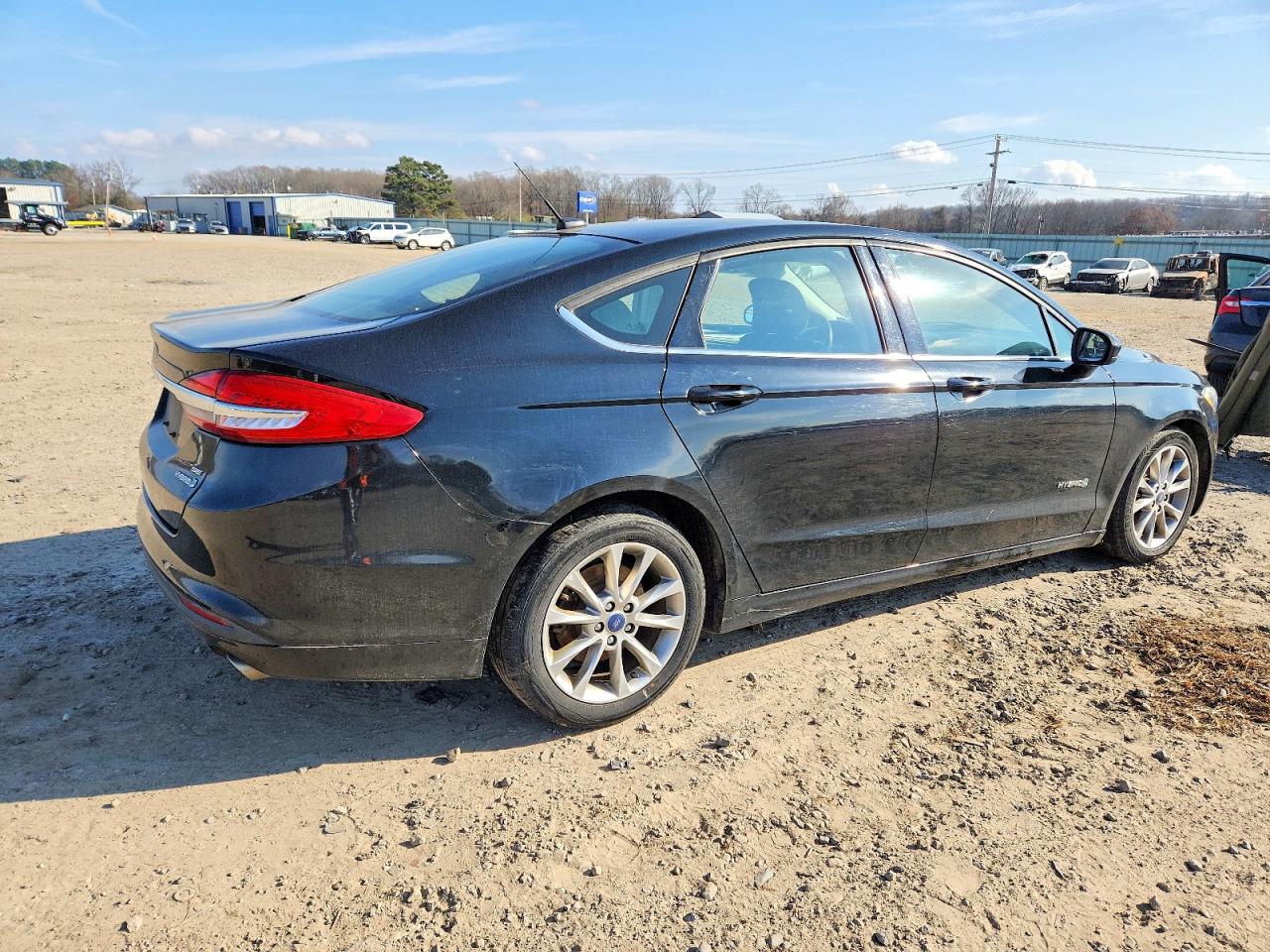 2017 FORD FUSION SE HYBRID photo 3