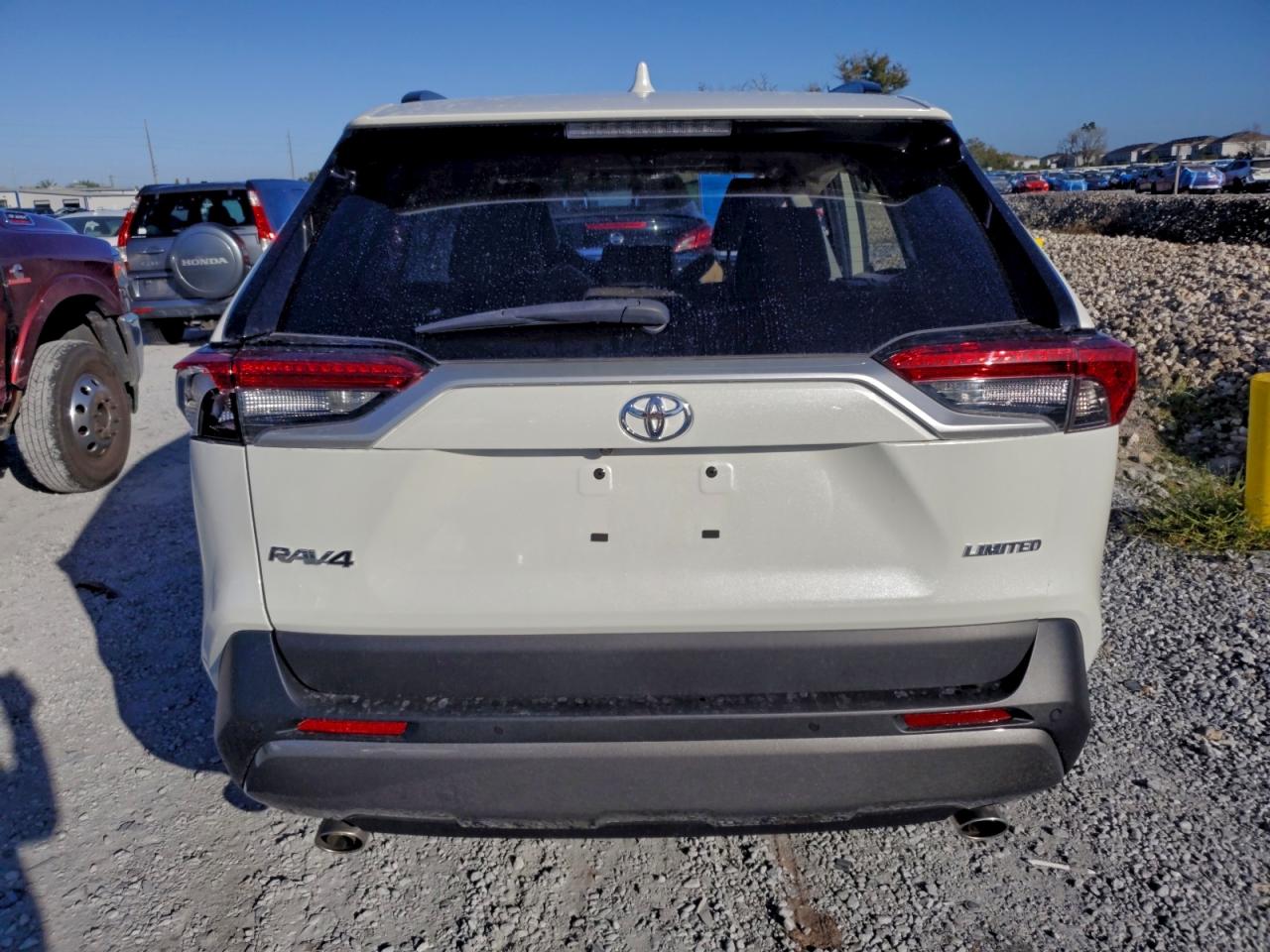 2019 TOYOTA RAV4 LIMITED photo 6