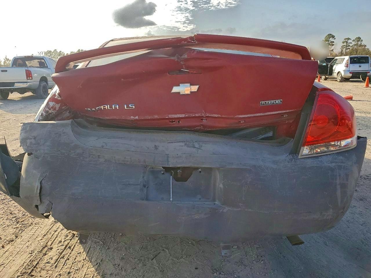 2011 CHEVROLET IMPALA LS photo 6