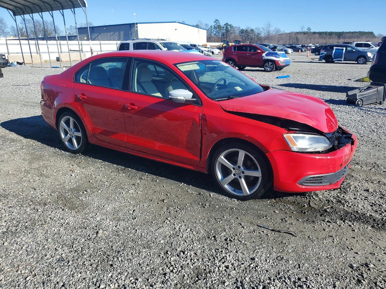 2011 VOLKSWAGEN JETTA SE photo 4