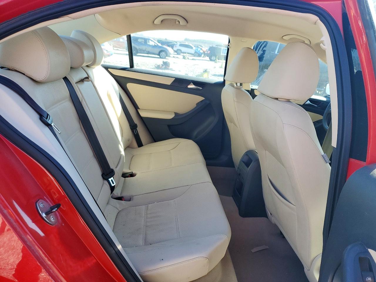 2011 VOLKSWAGEN JETTA SE photo 10