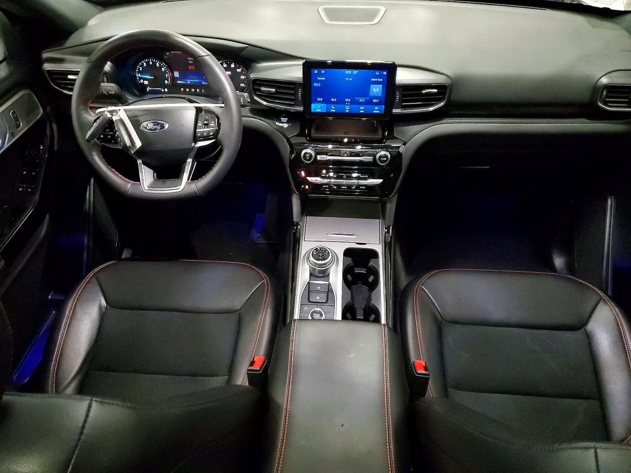 2023 FORD EXPLORER ST-LINE photo 8