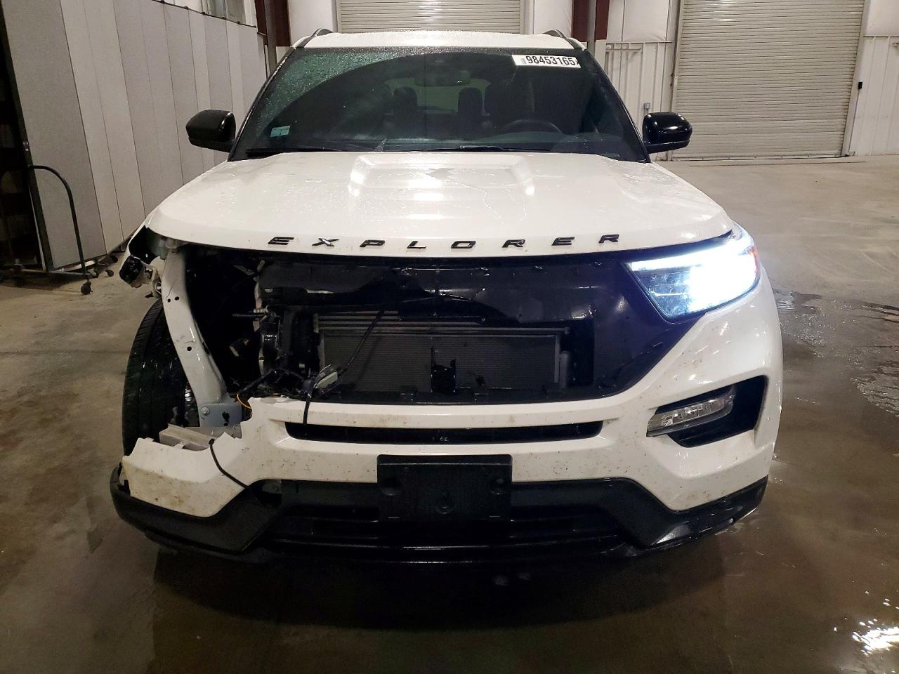 2023 FORD EXPLORER ST-LINE photo 5