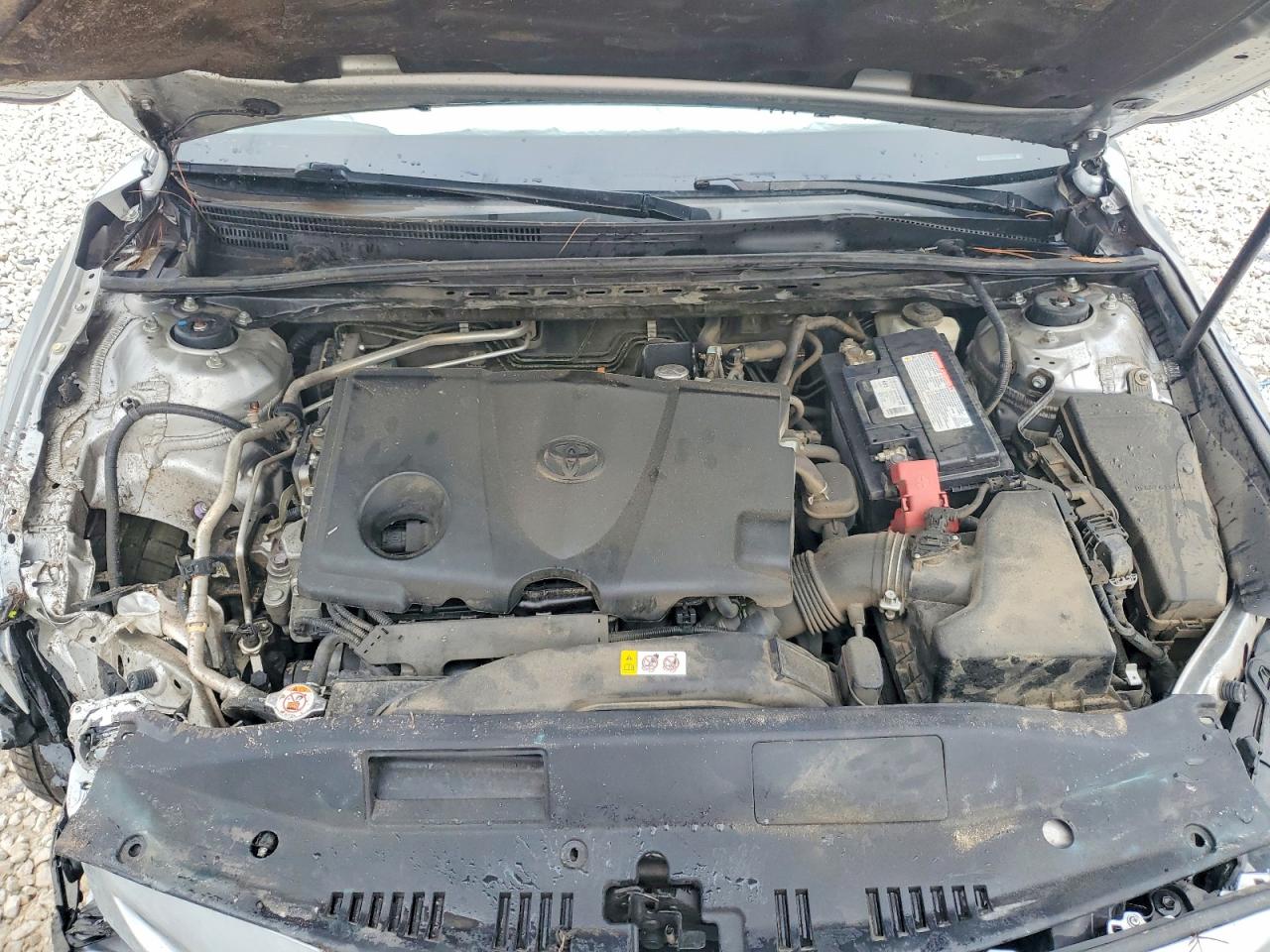 2019 TOYOTA CAMRY SE photo 11