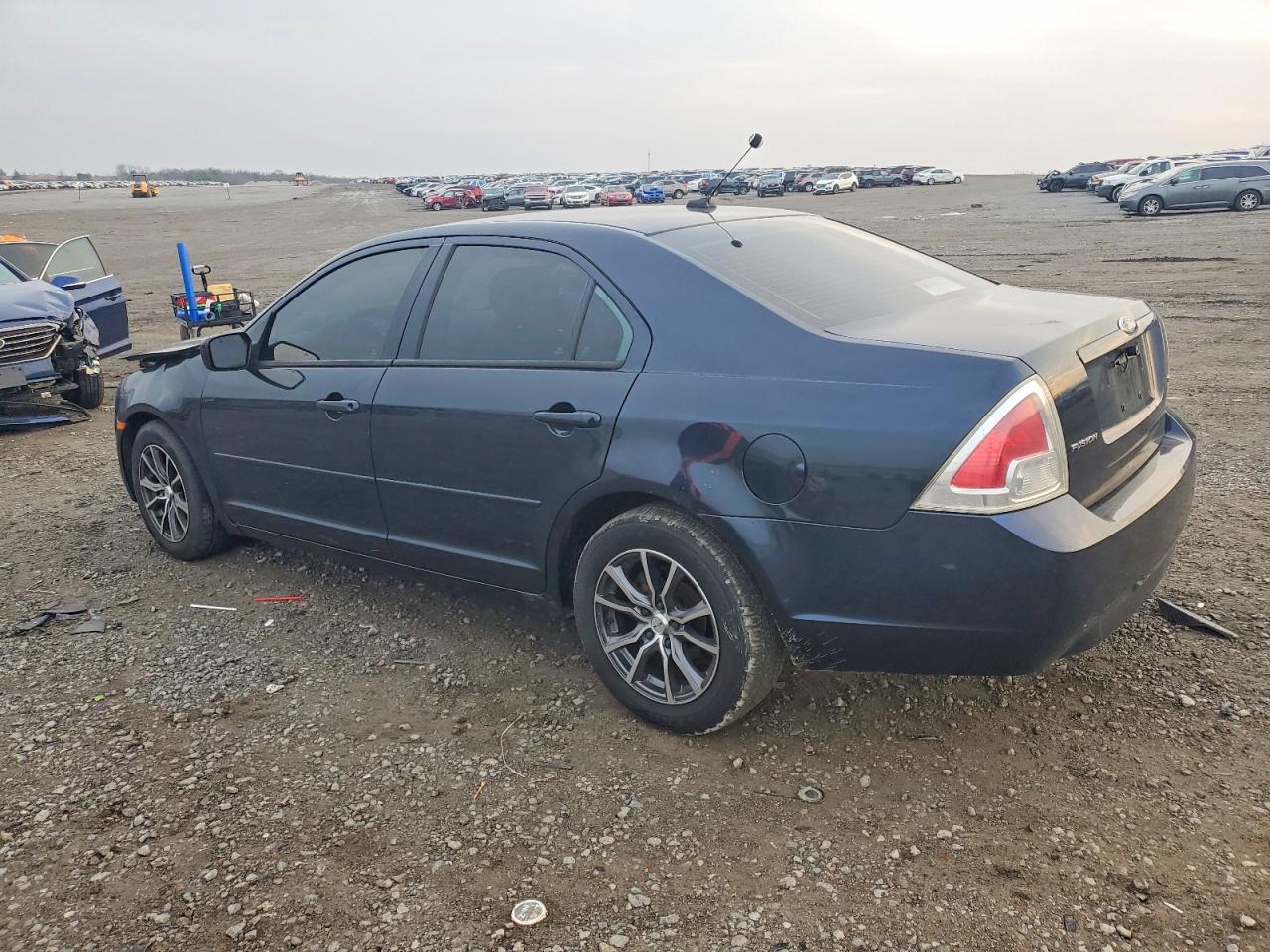 2008 FORD FUSION SE photo 4