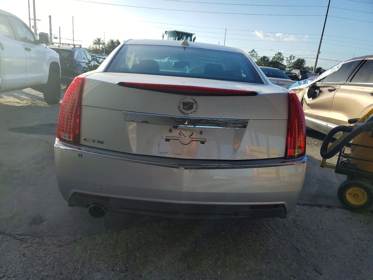 2011 CADILLAC CTS LUXURY COLLECTION photo 6