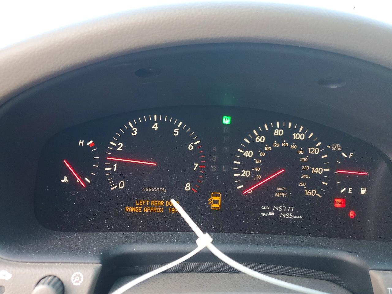 2002 LEXUS LS 430 photo 9