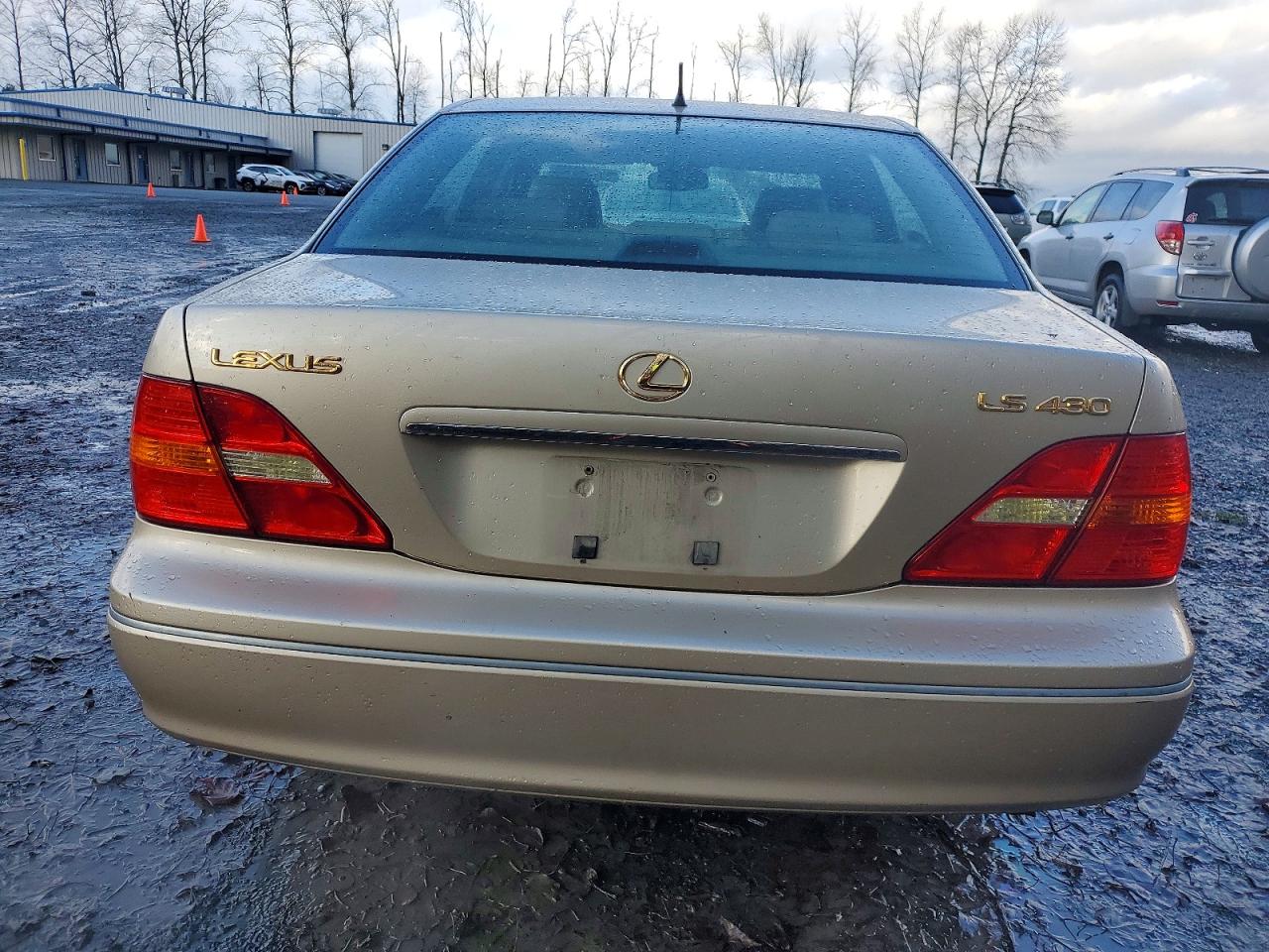 2002 LEXUS LS 430 photo 6