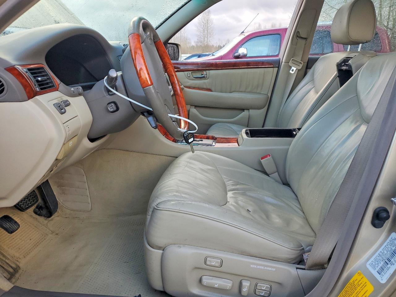2002 LEXUS LS 430 photo 7