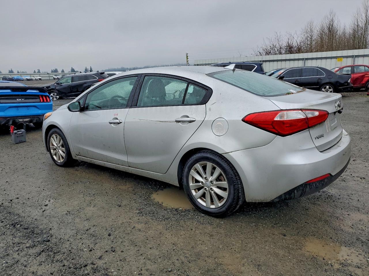 2014 KIA FORTE LX photo 2