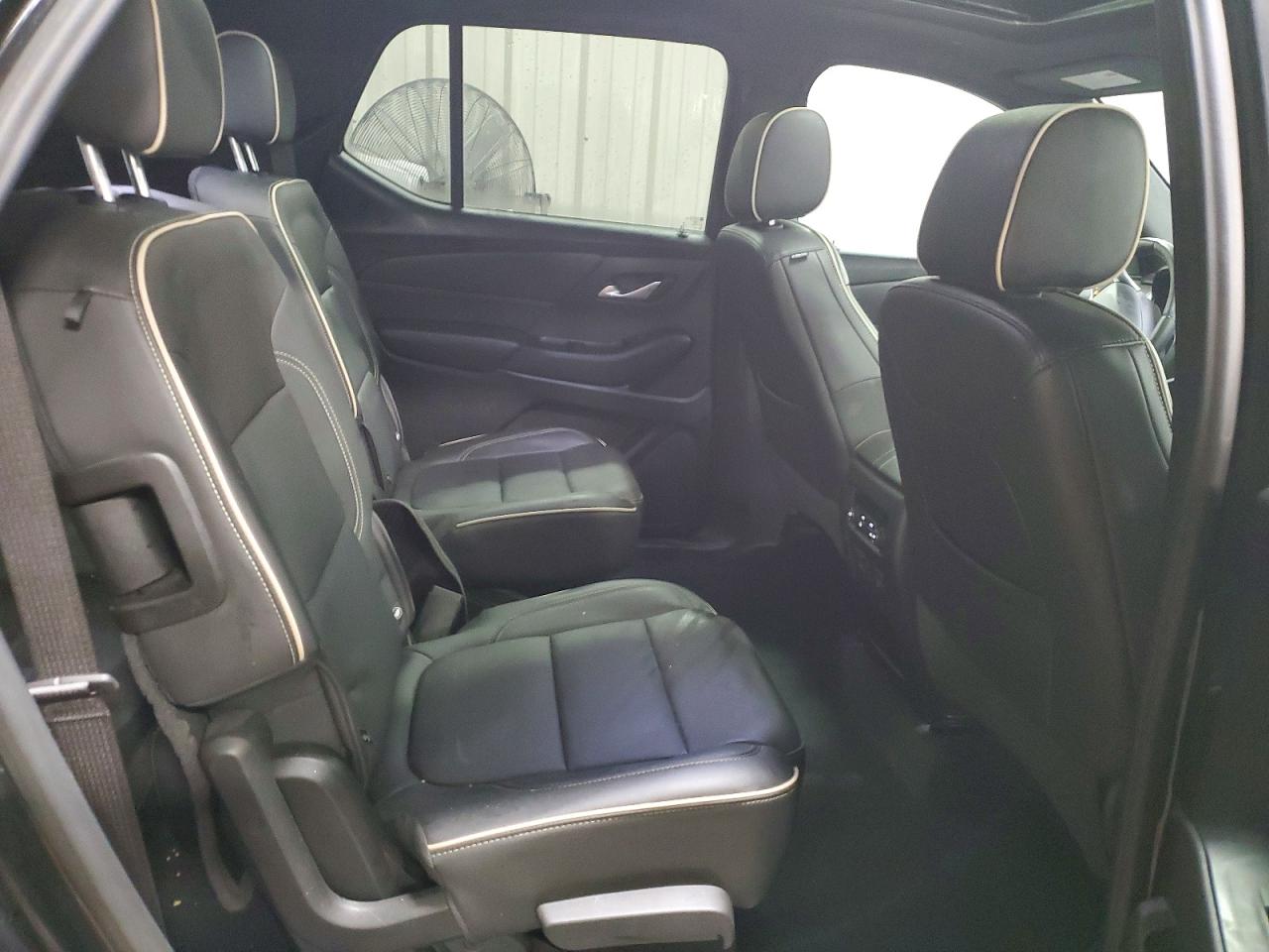 2023 CHEVROLET TRAVERSE PREMIER photo 19