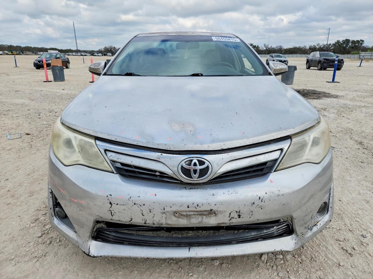 2012 TOYOTA CAMRY SE photo 13