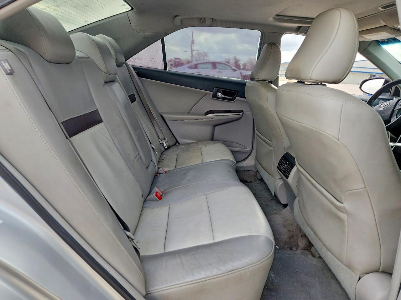 2012 TOYOTA CAMRY SE photo 28
