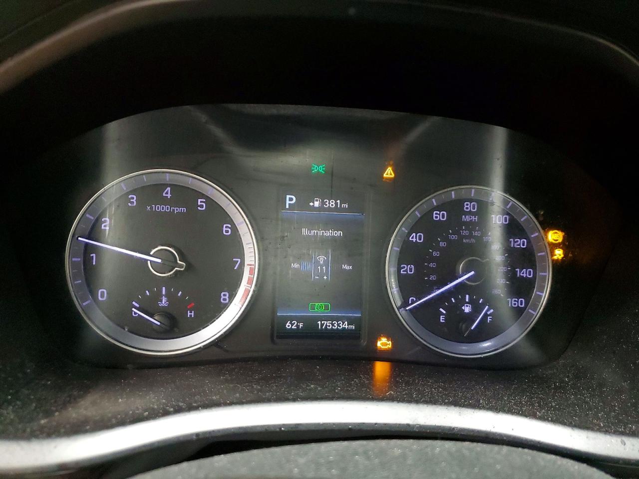 2018 HYUNDAI SONATA photo 9