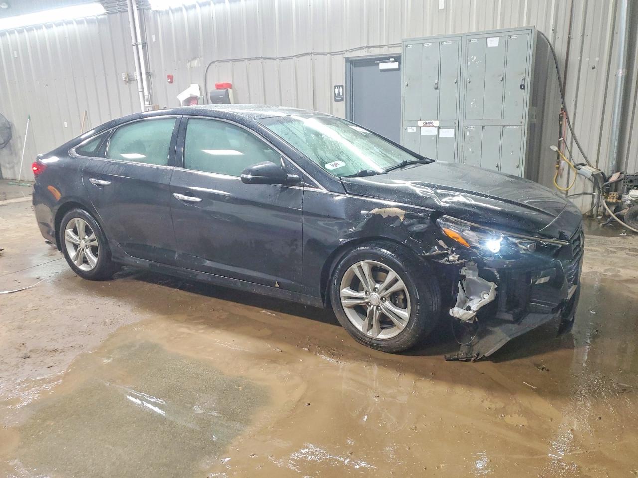 2018 HYUNDAI SONATA photo 4