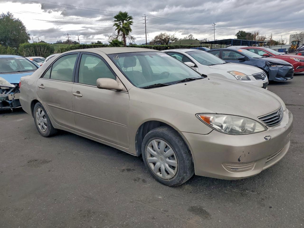 2005 TOYOTA CAMRY LE photo 10