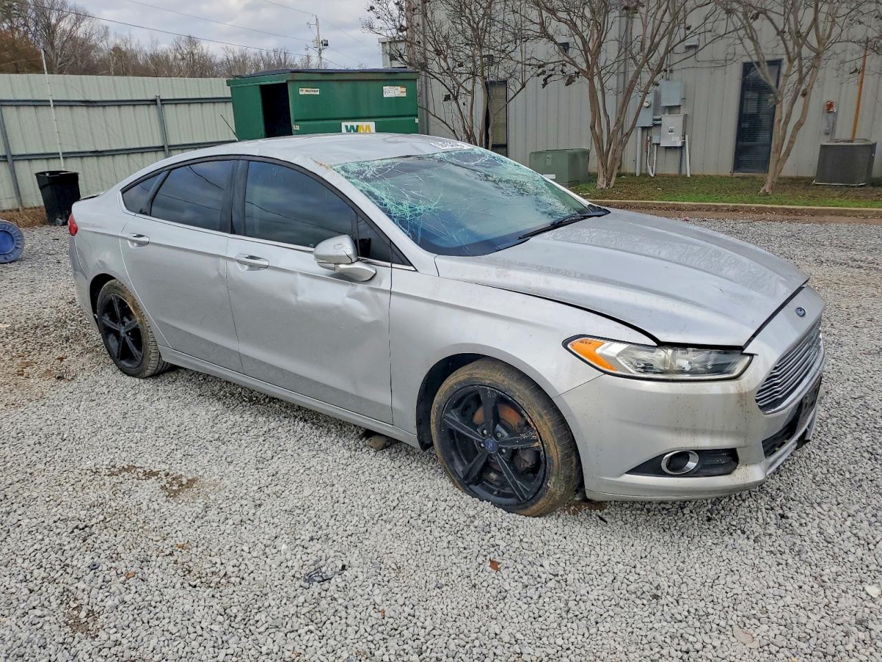 2016 FORD FUSION SE photo 4