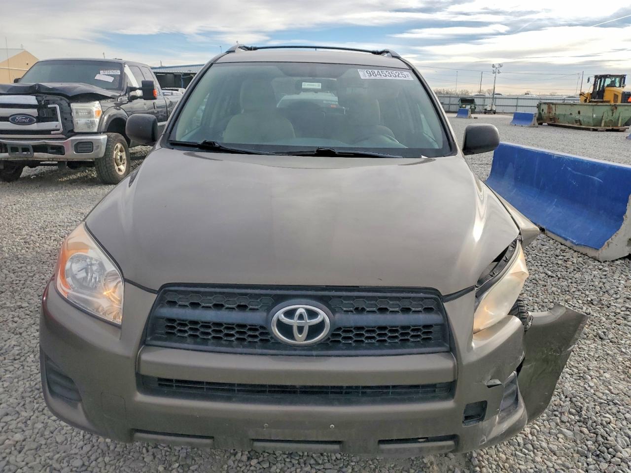 2010 TOYOTA RAV4 BASE photo 5