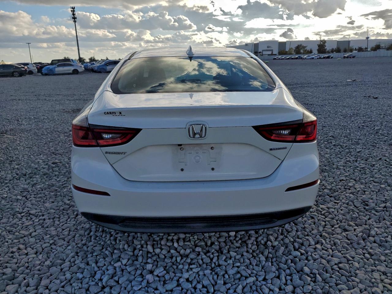 2019 HONDA INSIGHT EX photo 11