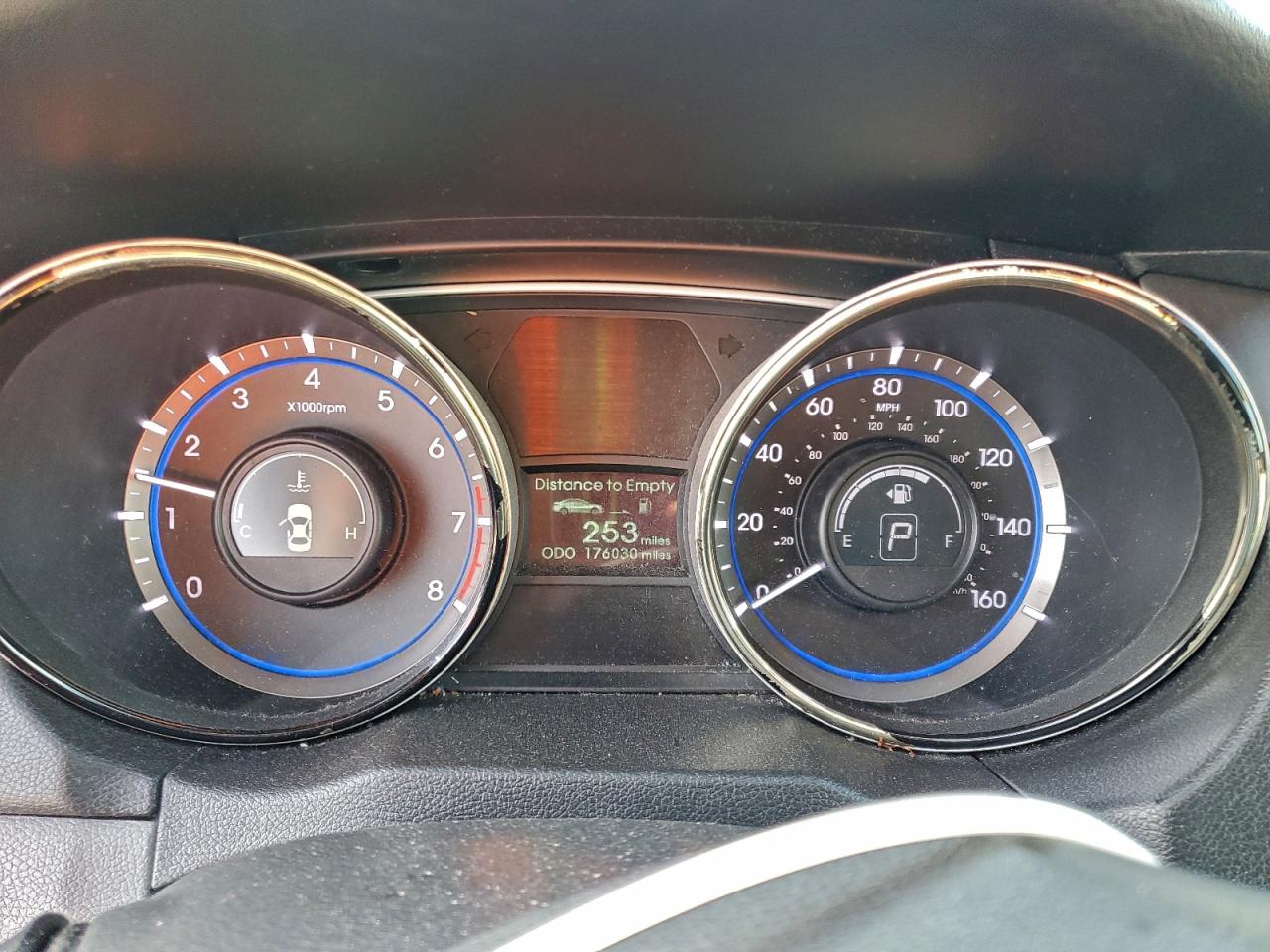2013 HYUNDAI SONATA GLS photo 9