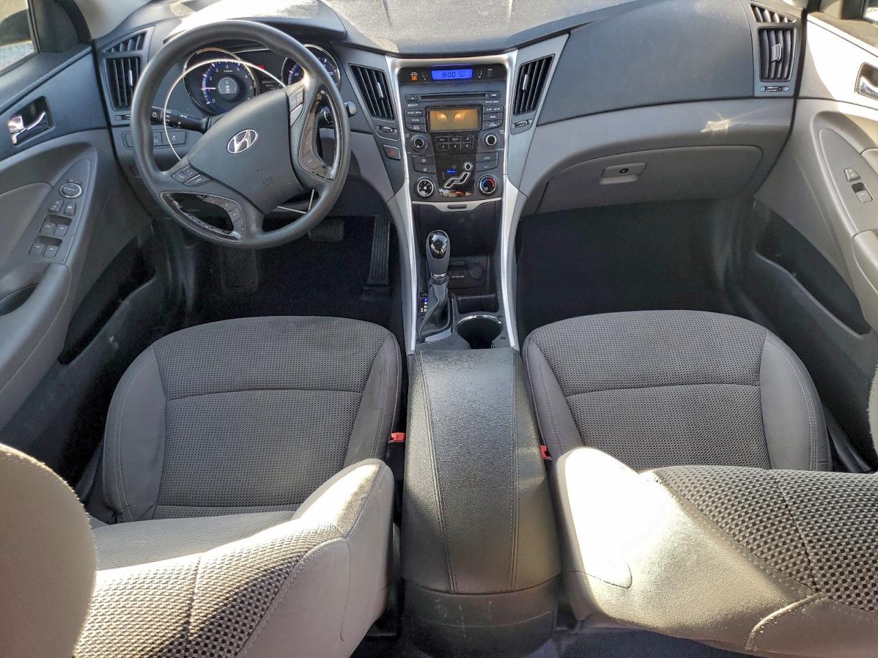 2013 HYUNDAI SONATA GLS photo 8