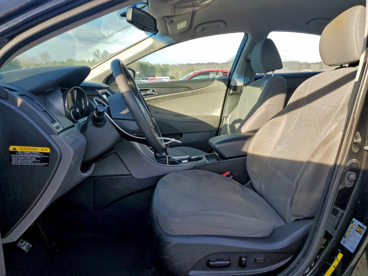2013 HYUNDAI SONATA GLS photo 7