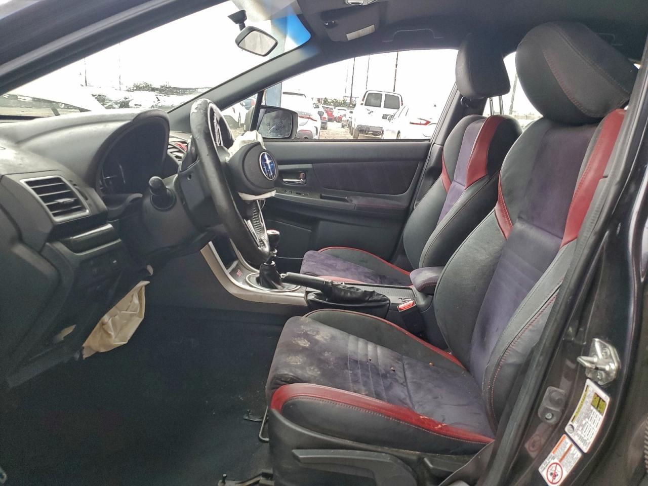 2015 SUBARU WRX STI photo 7