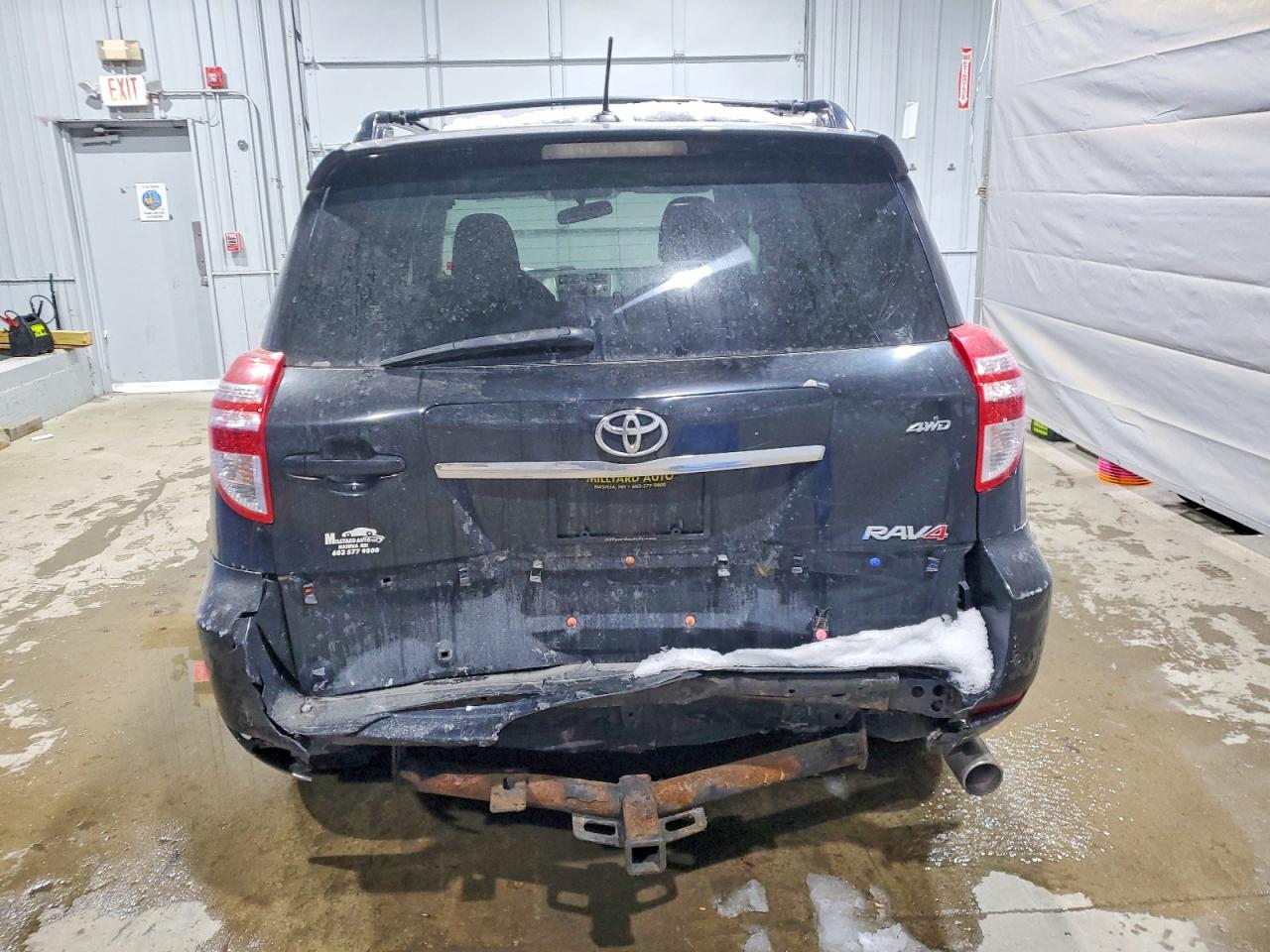 2011 TOYOTA RAV4 SPORT photo 11