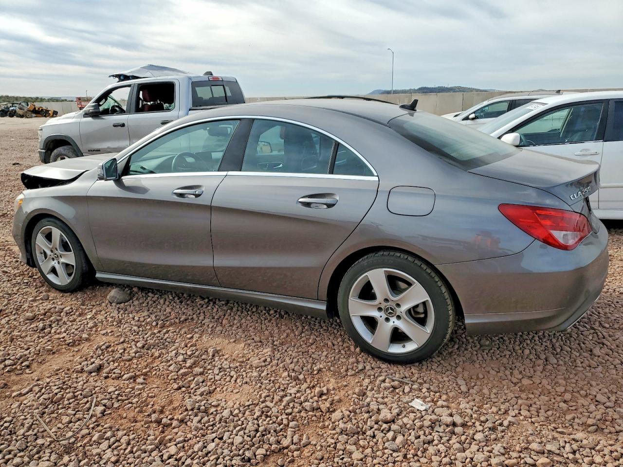 2018 MERCEDES-BENZ CLA 250 photo 3