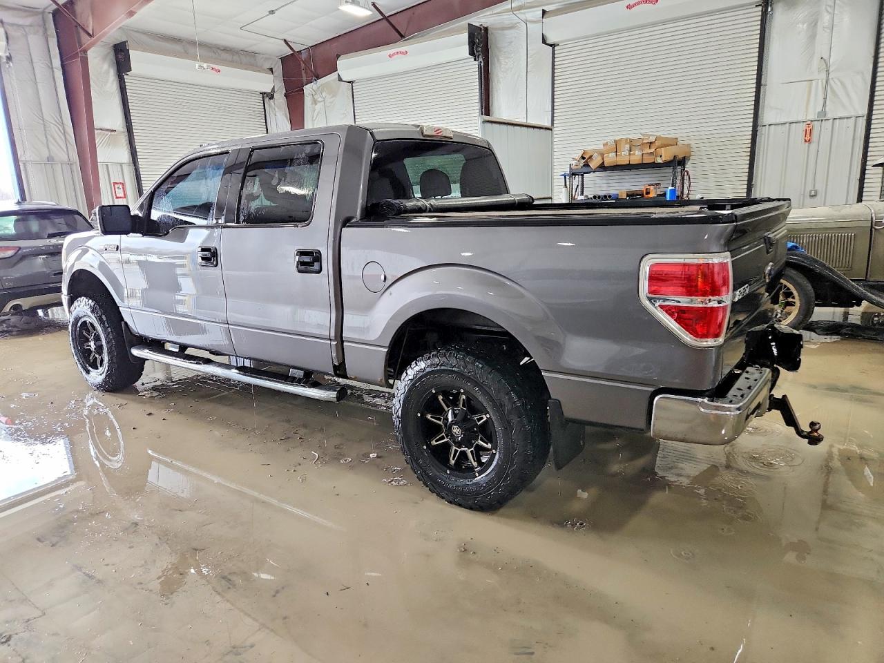2011 FORD F150 SUPERCREW photo 2