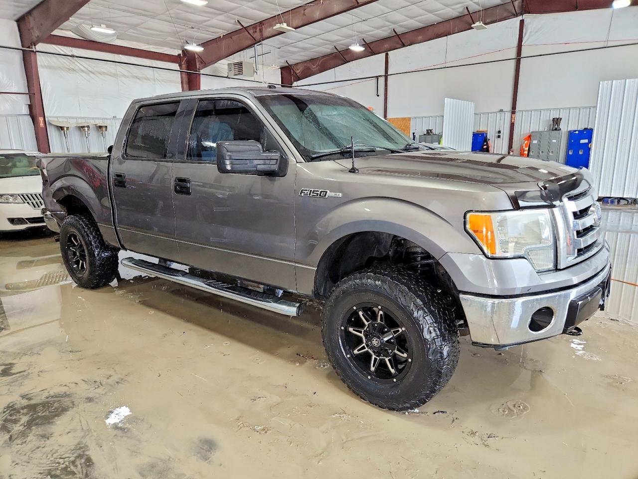 2011 FORD F150 SUPERCREW photo 4