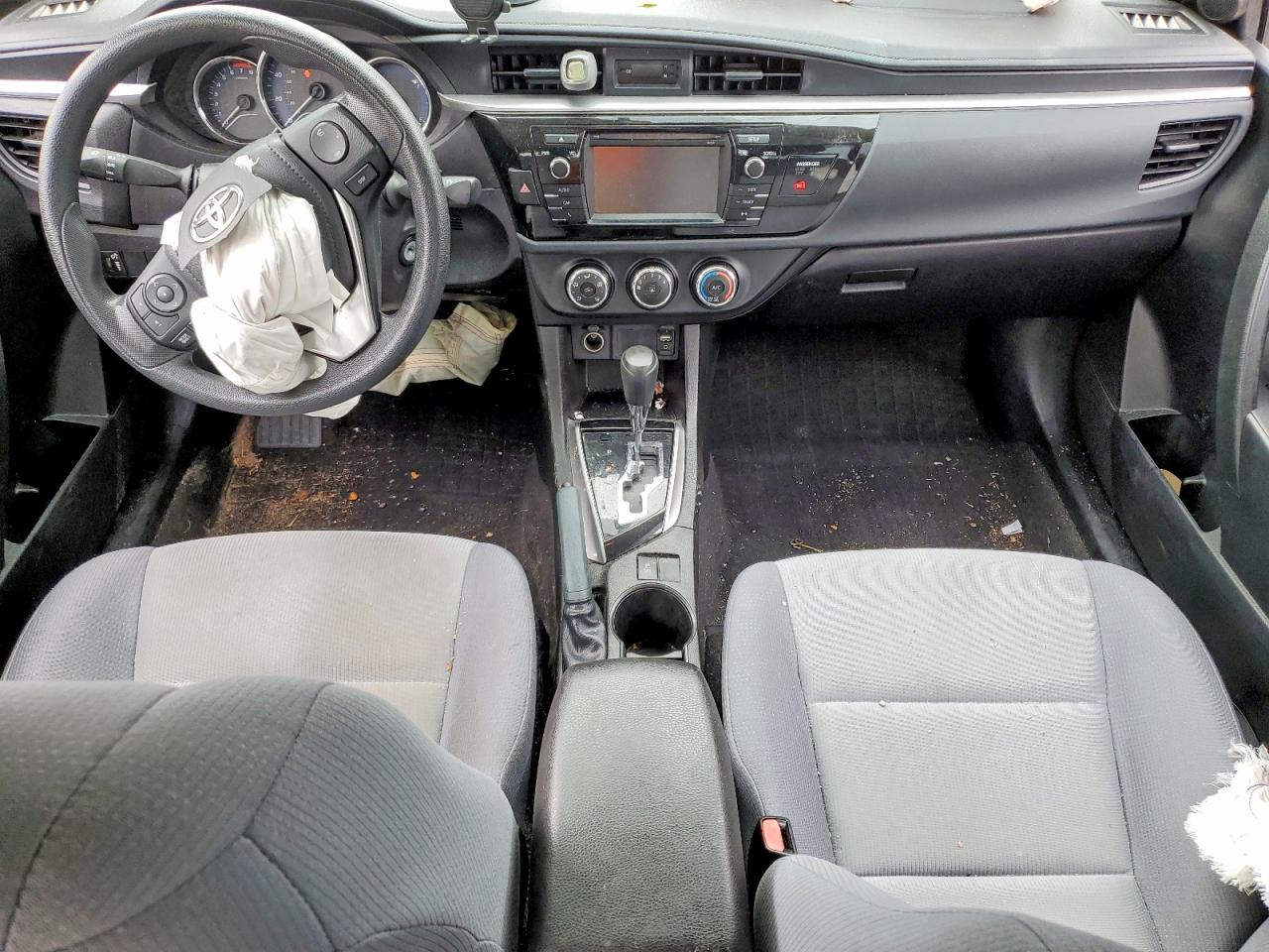 2016 TOYOTA COROLLA L photo 22