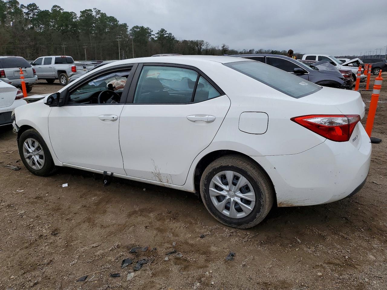 2016 TOYOTA COROLLA L photo 4